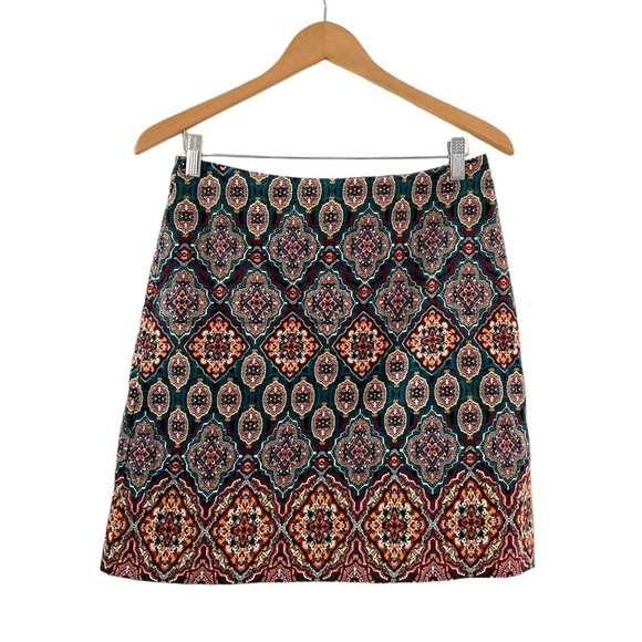 LOFT Dresses & Skirts - LOFT 4 Corduroy skirt geometric lined